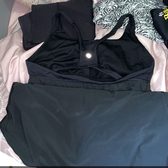 Lululemon shirt - Picture 2 of 2